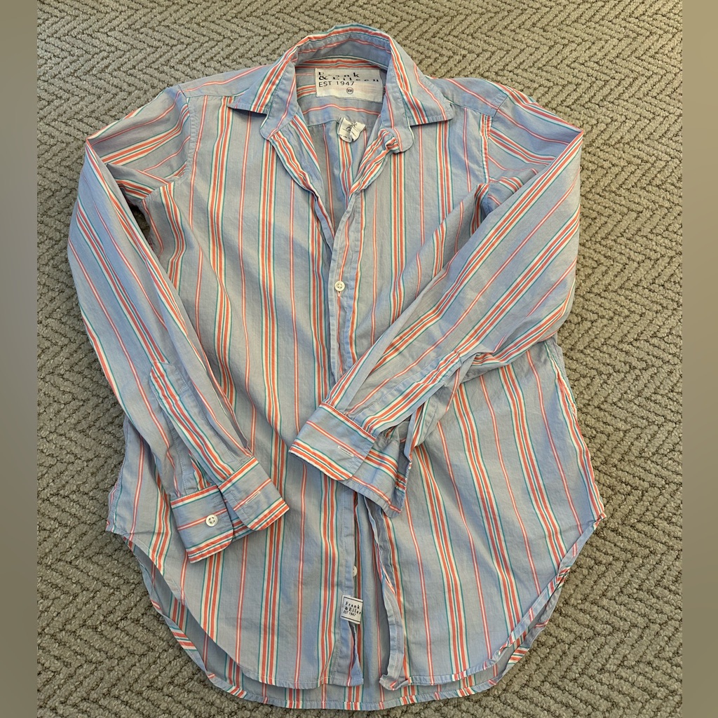 Frank & Eileen Button Up